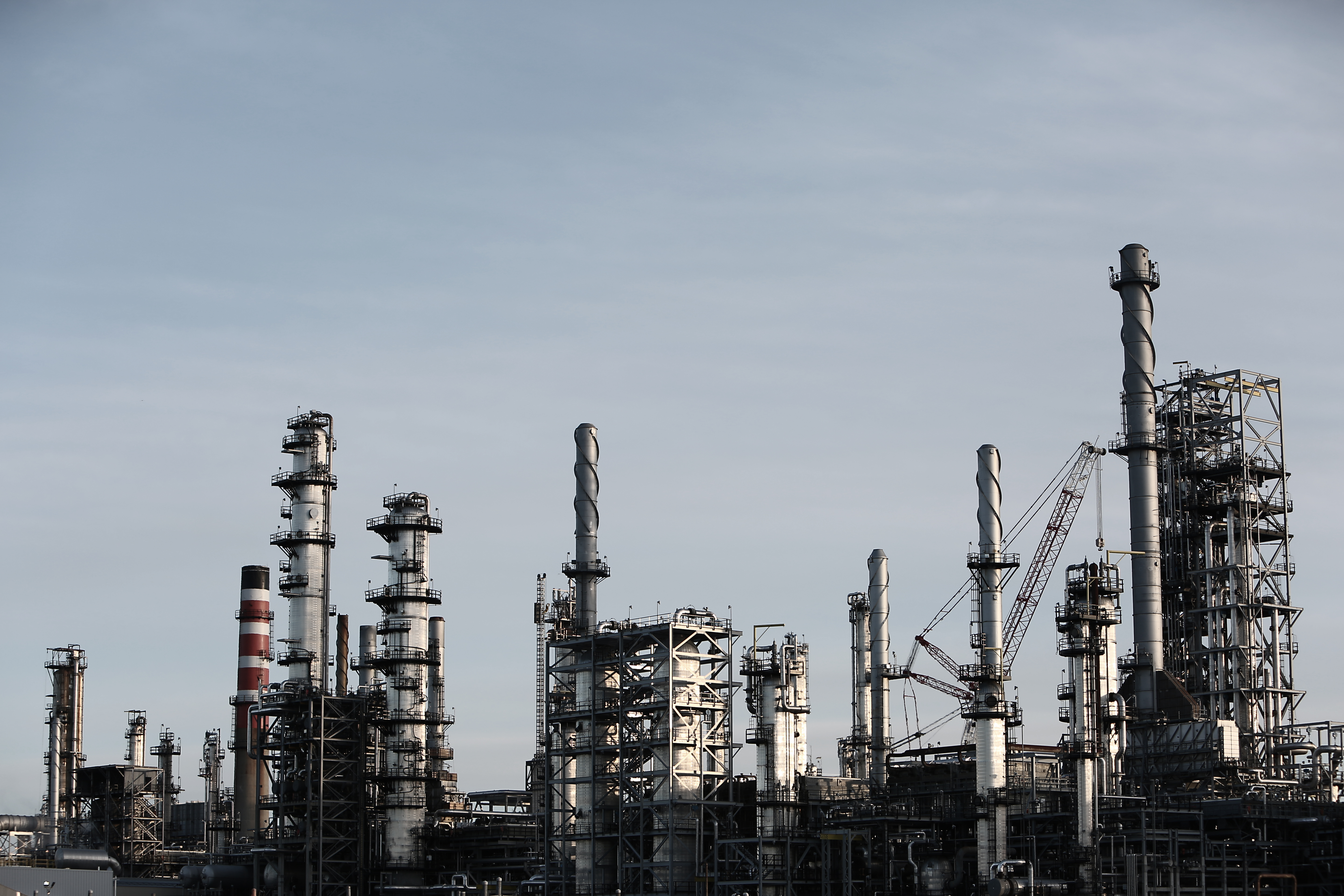 Industry Best Practices of Piping Design Engineering for Refineries